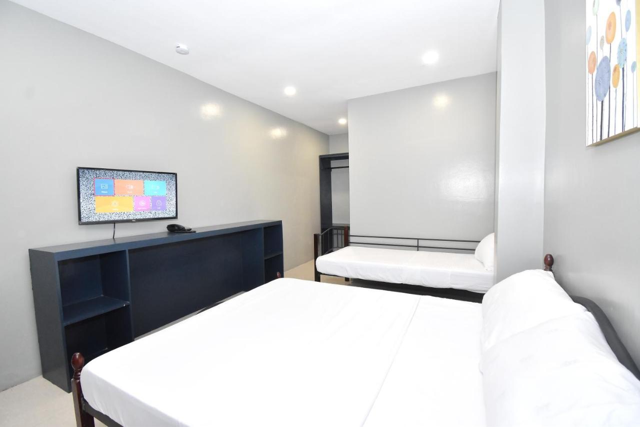 Blue Suites Boracay Balabag  Kamer foto