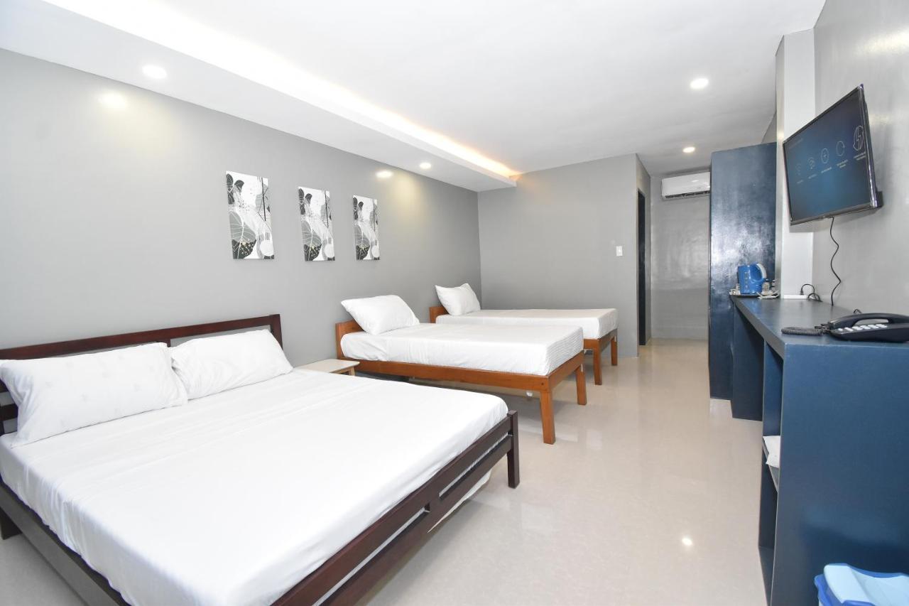 Blue Suites Boracay Balabag  Kamer foto
